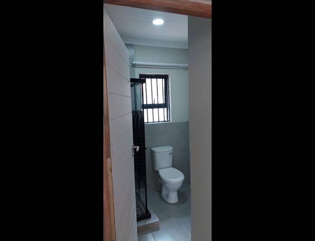 1 BEDROOM PROPERTY TO RENT IN BOKSBURG WEST